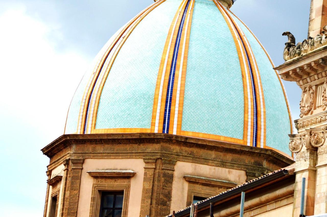I Colori Della Sicilia Hotel Caltagirone Exterior photo