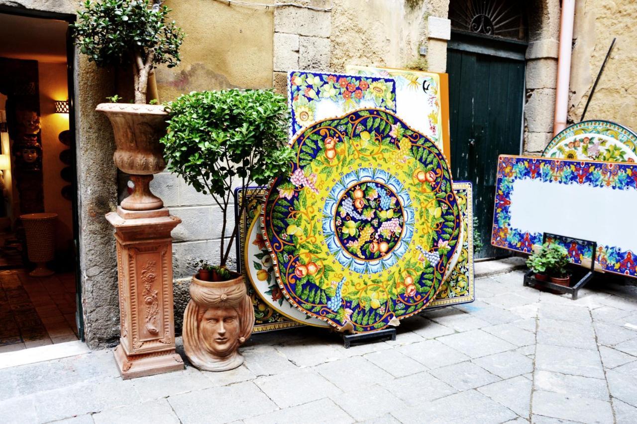 I Colori Della Sicilia Hotel Caltagirone Exterior photo